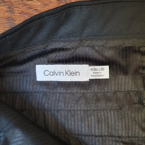 CALVIN KLEIN Black Straight Leg Dress Pants sz 38x30 EUC Office Business Casual - Picture 4 of 7